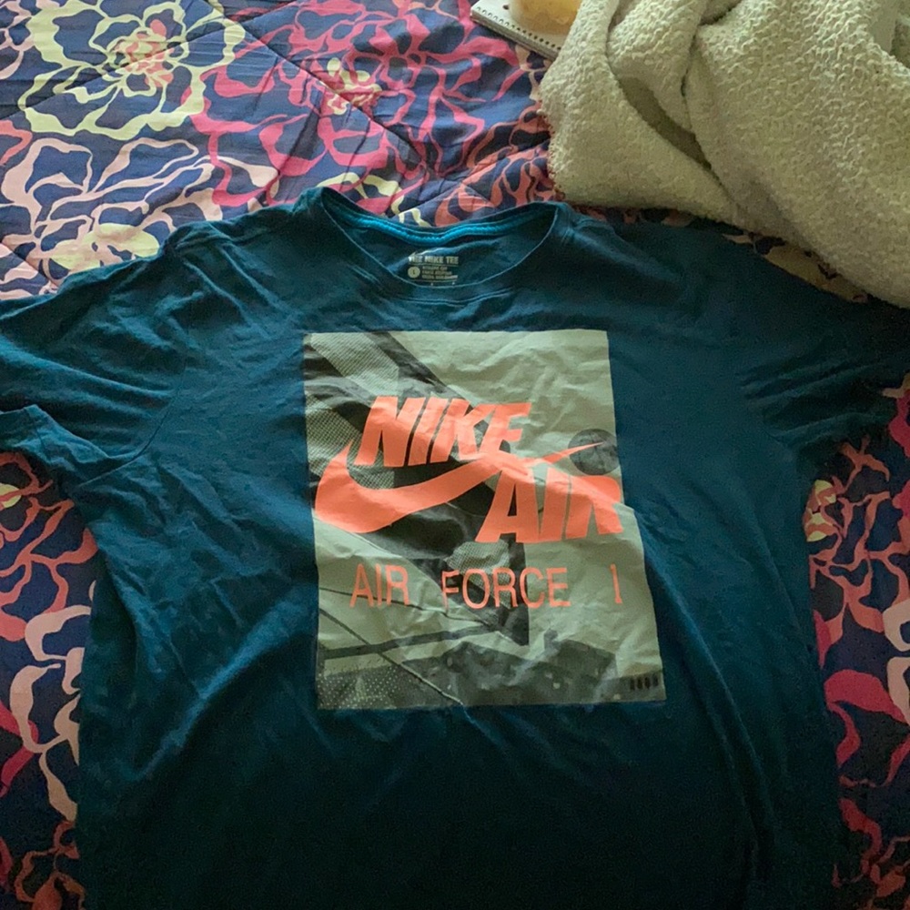 Women tee shirt